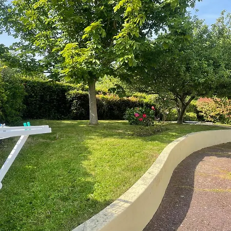 Maison Proche Plages Pour 4 Personnes * Plouhinec (Finistere)